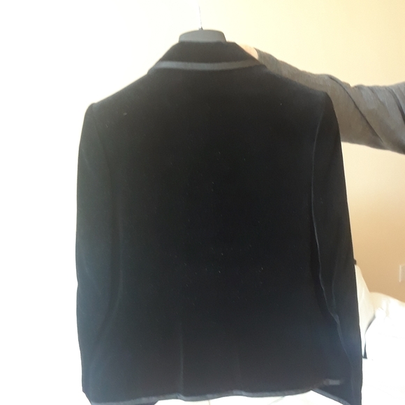 Too small - Picture 5 of 10